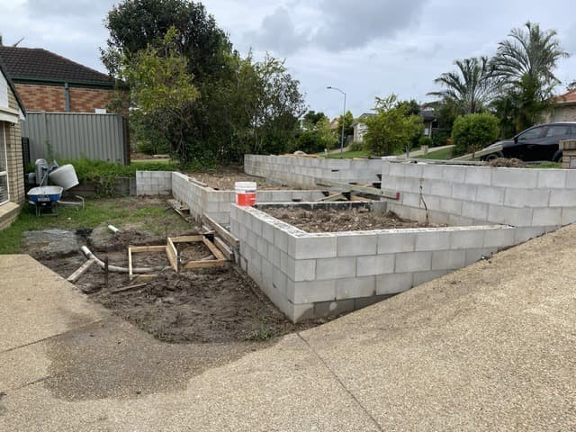 Front Landscape & Entry Transformation — Before photo 1